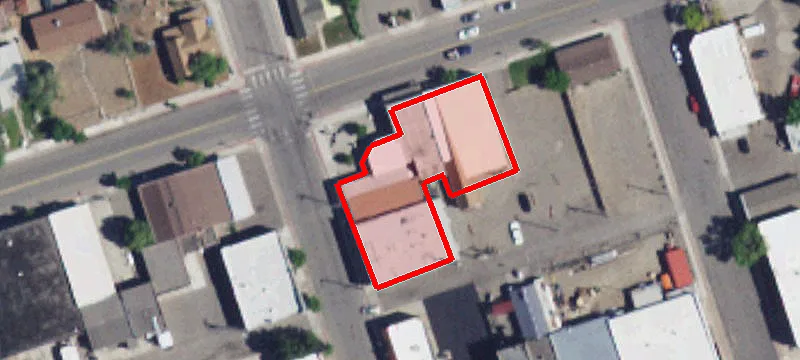 82 Commercial St