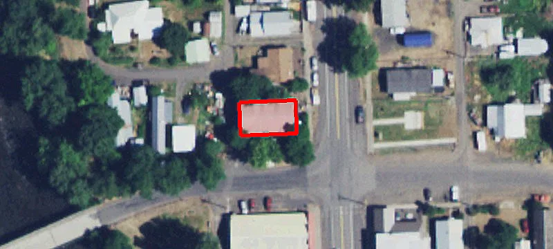 301 Main St