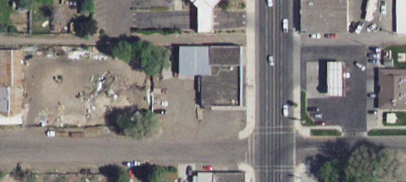 321 Lincoln Ave