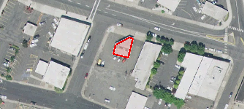 1008 Main St