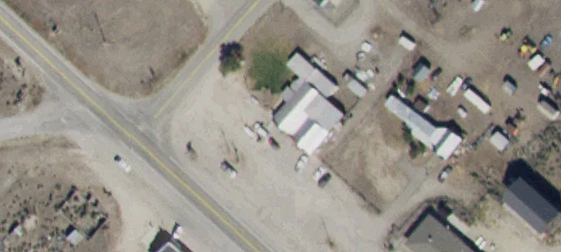 100 Railroad St