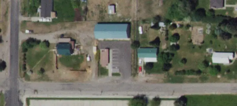 678 825th N