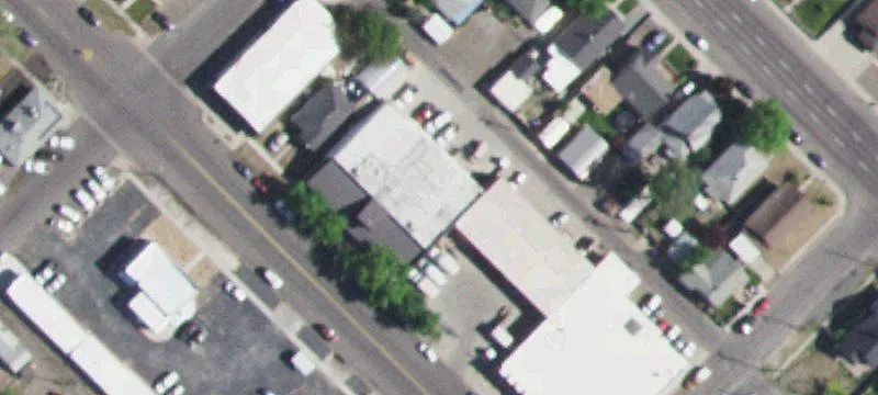 736 Main N Ave