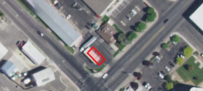 120 6th W Ave