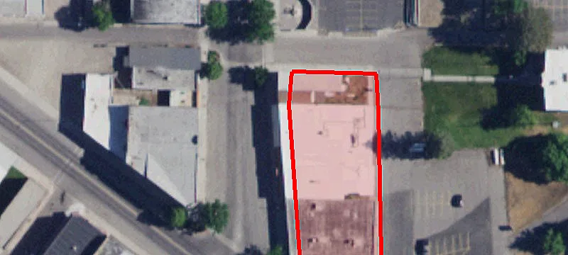 44 Main St