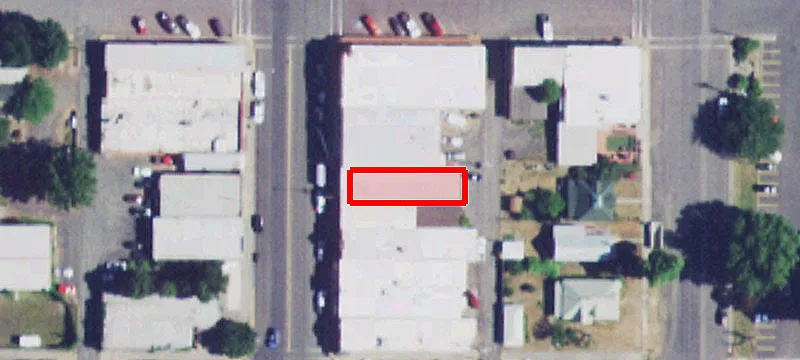 411 Main St