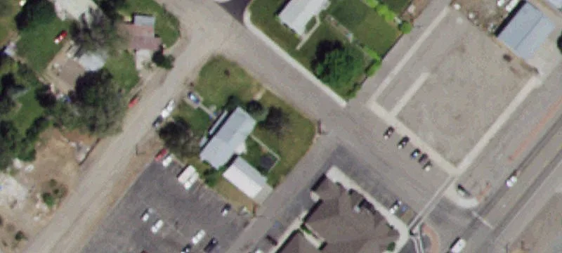 121 Ctr St