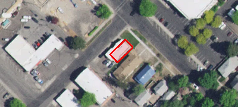 204 4th E Ave