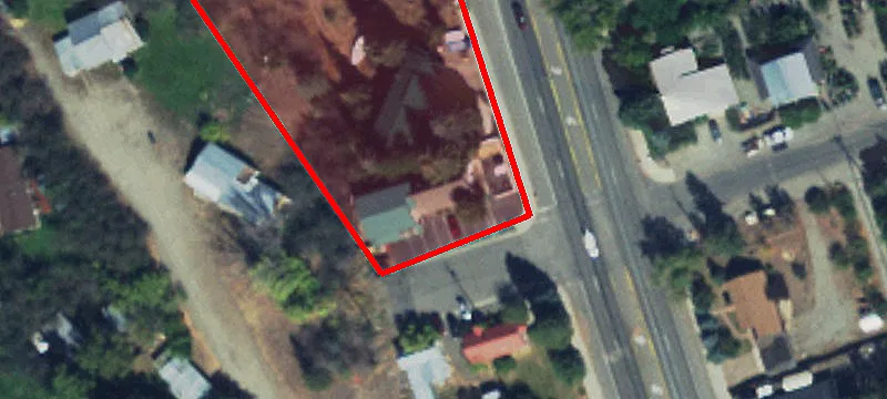 401 Main St