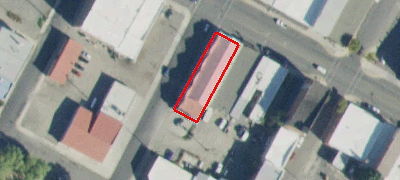 401 Main St