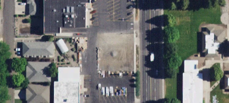 1449 Main St