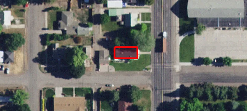 1241 Main St