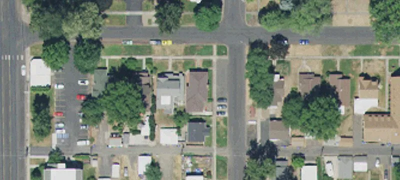 828 8th Ave