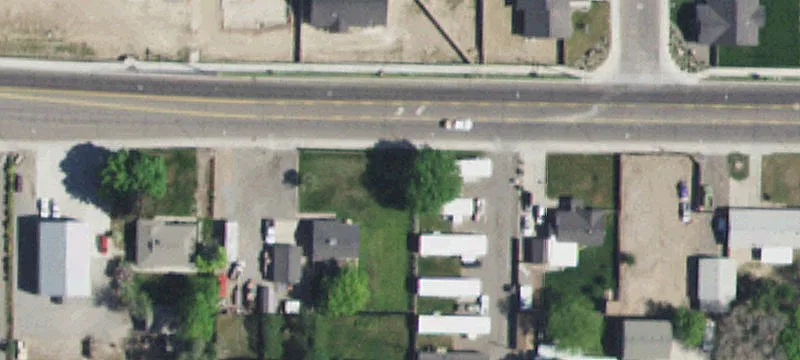 811 Fls W Ave