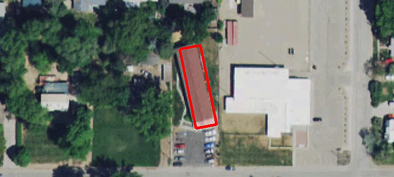 1865 Ctr Ave