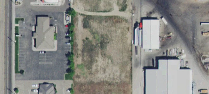 7437 Elmore Rd