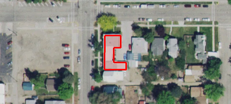 902 1st S Ave