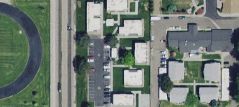1615 Ctr Ave