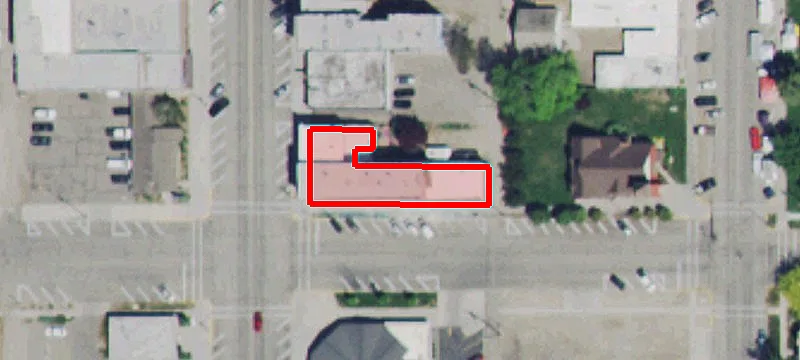 39 Main St