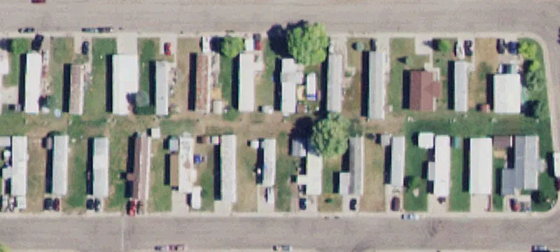 526 7th E