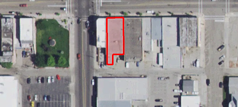 101 Main St
