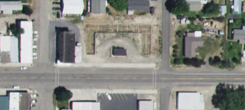 250 Wilson E St