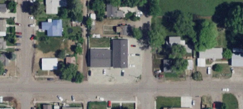 301 Walnut St