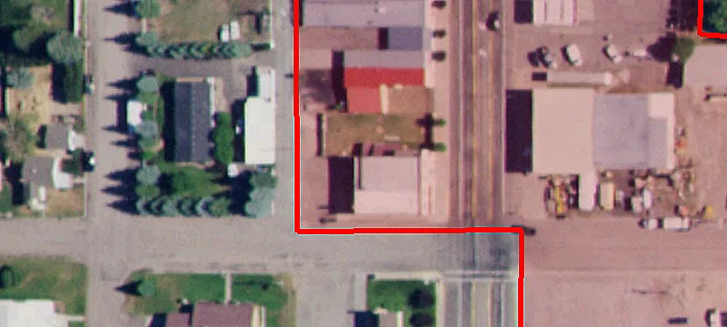 124 Main St