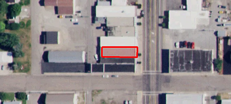 16 Main St