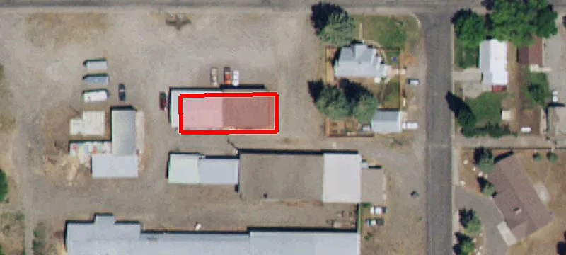 940 4th N