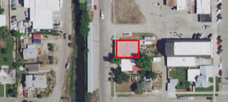 301 Main St