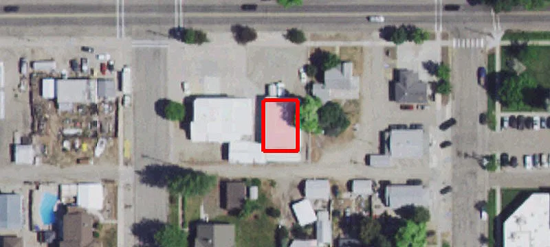 303 Main St