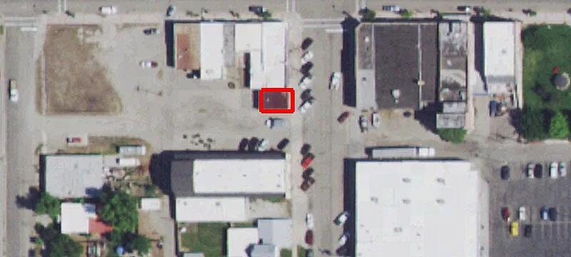 107 Commercial Ave