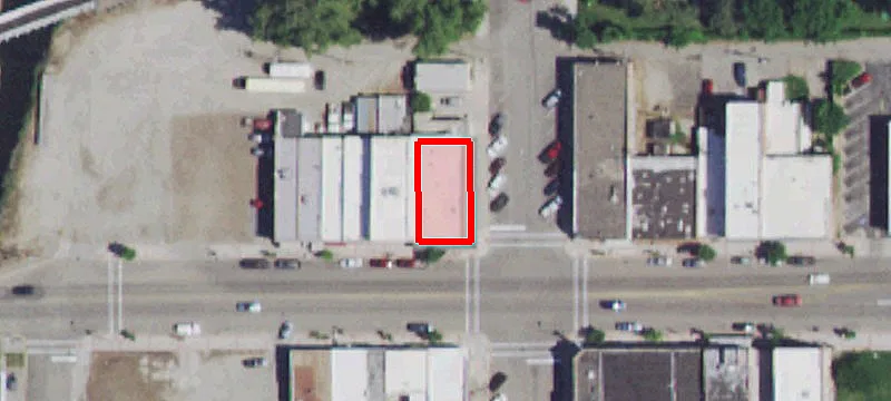 206 Main St