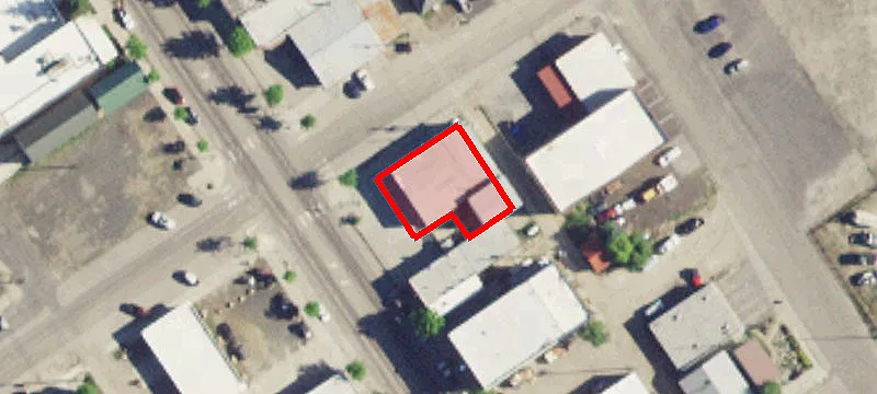 126 Main St