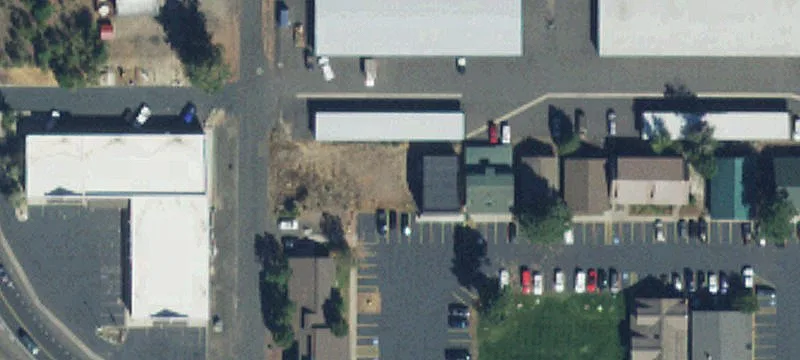 309 Deinhard Ln