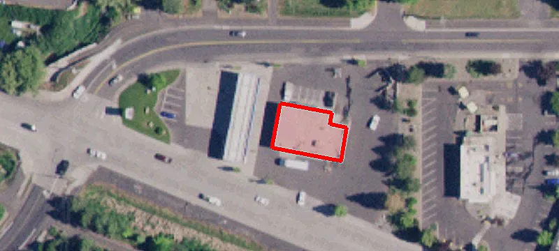 802 Troy Rd