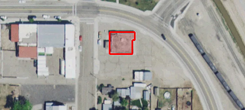 110 3rd St