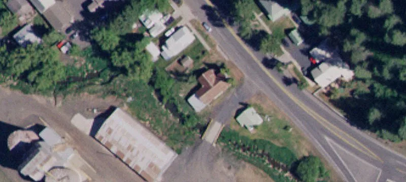 621 Main St