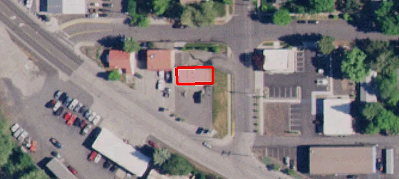 328 Troy Rd