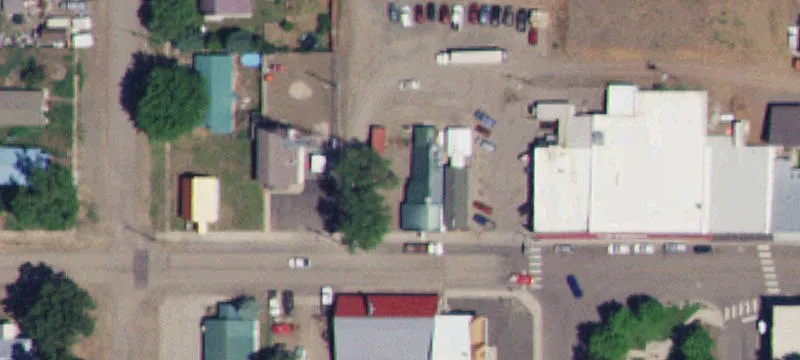 102 Moser Ave