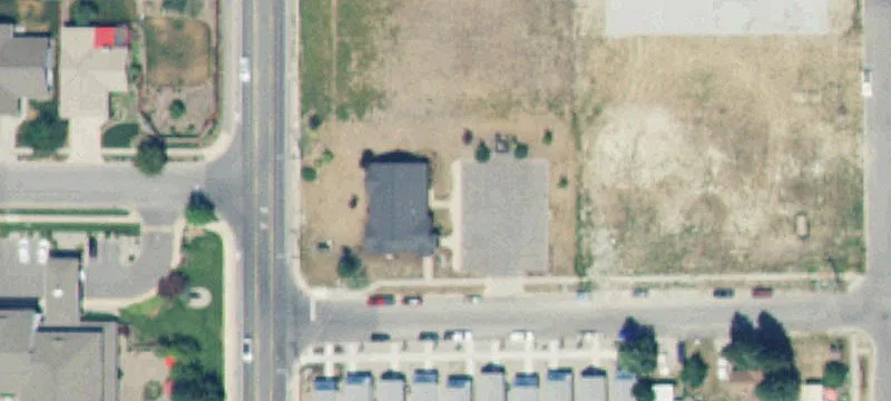 1202 Division Ave