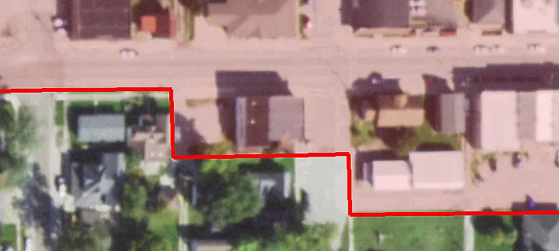 402 Main St