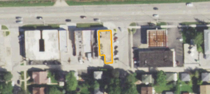 8601 Cermak Rd