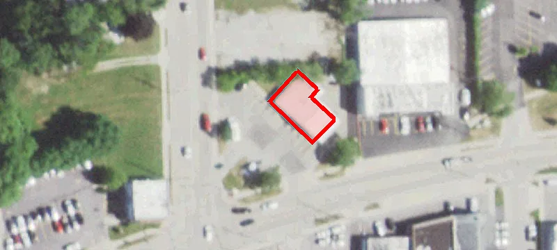 301 Cass Ave