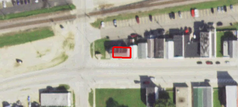 527 Main St