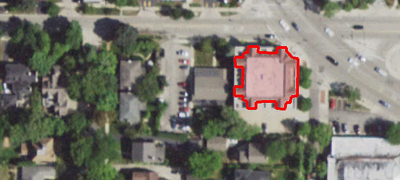 530 Winnetka Ave