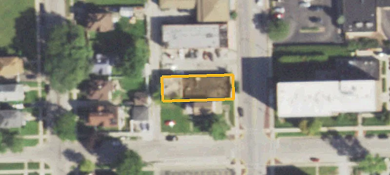 1020 5th Ave