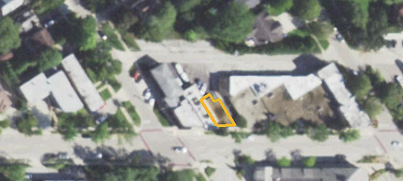 643 Roger Williams Ave