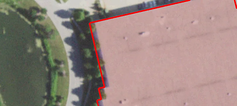 1585 Lakeside Dr